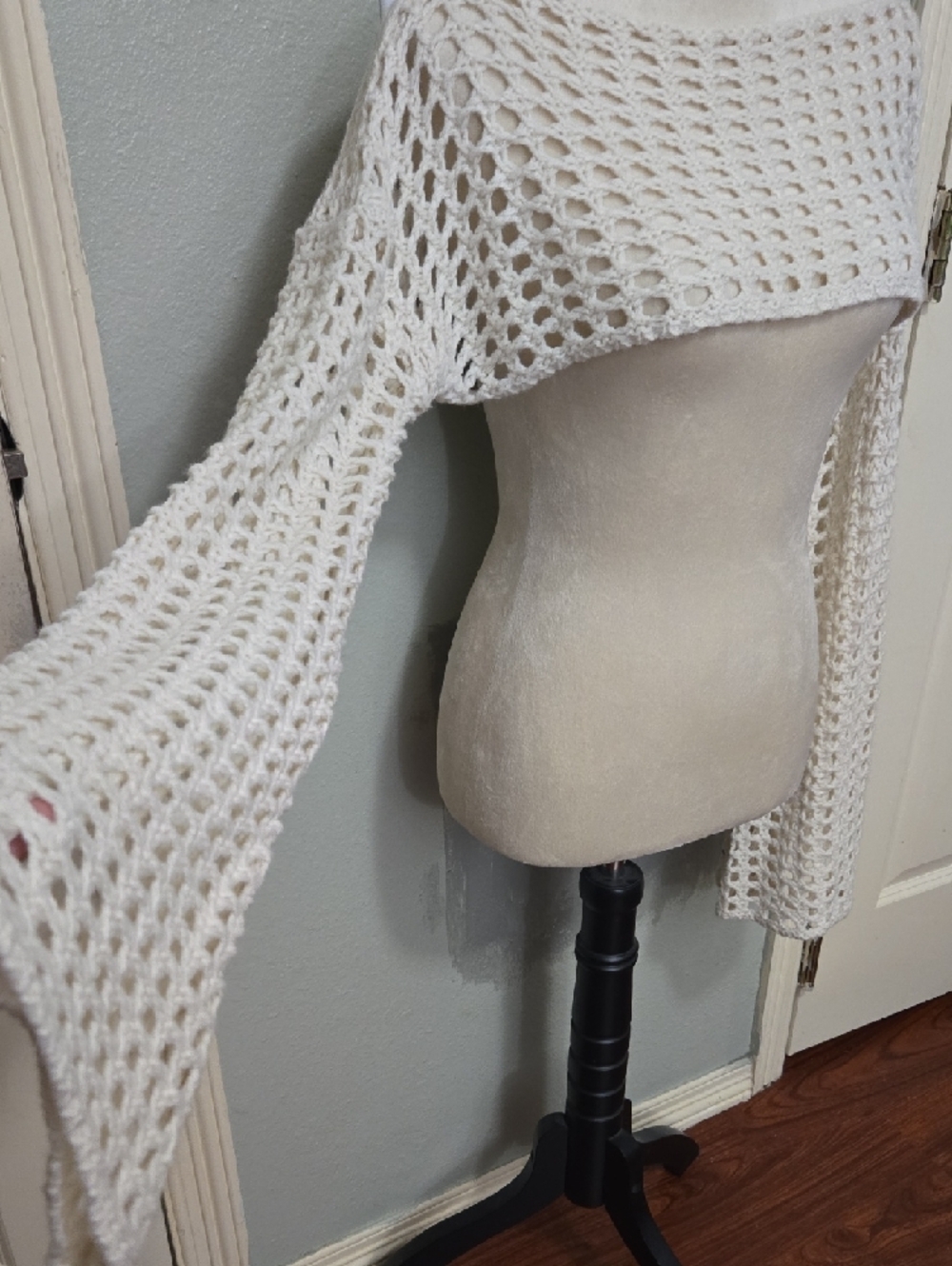 Crochet Open-Knit Cream Women's Cropped Sweater - Picture 2 of 2